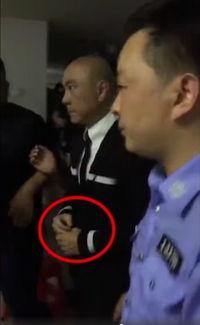 51热心的朝阳区群众今日吃瓜 明星黑料爆出来可以洗白吗,明星黑料能否洗白？-第2张图片-中文字幕人妻一区