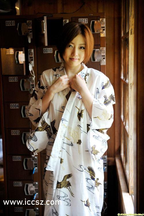 露脸的国产尤物精品视频,惊艳亮相，魅力四溢-第2张图片-中文字幕人妻一区