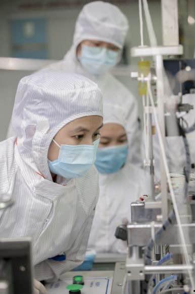 国产口罩最新视频,最新视频揭秘高效防护新篇章-第3张图片-中文字幕人妻一区