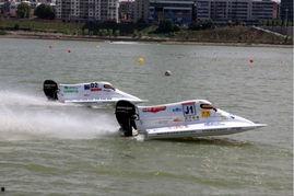 国产摩托艇竞速视频,国产摩托艇竞速巅峰对决-第3张图片-中文字幕人妻一区